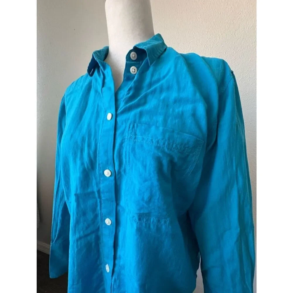 J. Crew Women's Long-Sleeve Button-Down Blue Blouse Boyfriend Cut SZ  2